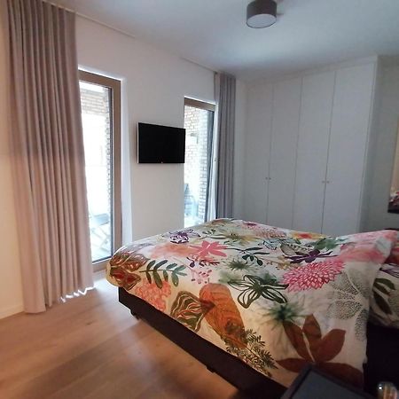 Bartine - Modern And Spacious Flat Near The Sea, Free Parking Space オステンド エクステリア 写真