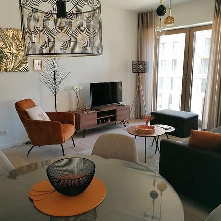 Bartine - Modern And Spacious Flat Near The Sea, Free Parking Space オステンド エクステリア 写真