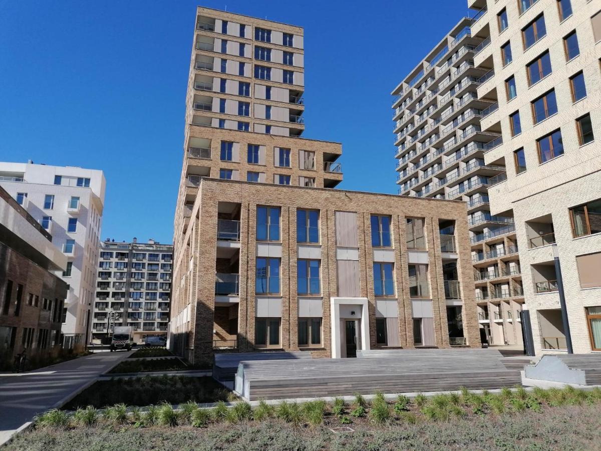 Bartine - Modern And Spacious Flat Near The Sea, Free Parking Space オステンド エクステリア 写真