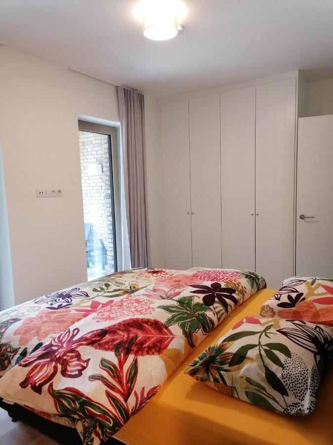 Bartine - Modern And Spacious Flat Near The Sea, Free Parking Space オステンド エクステリア 写真