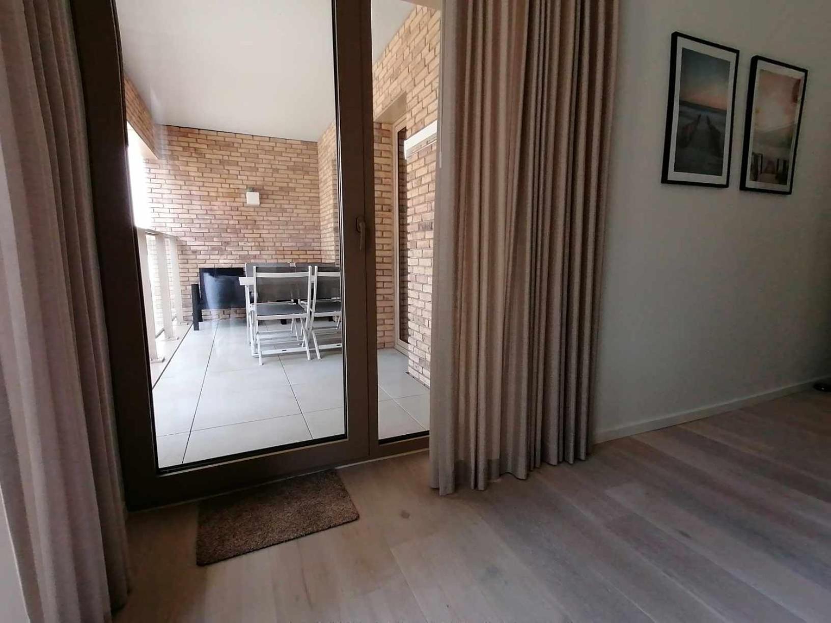 Bartine - Modern And Spacious Flat Near The Sea, Free Parking Space オステンド エクステリア 写真