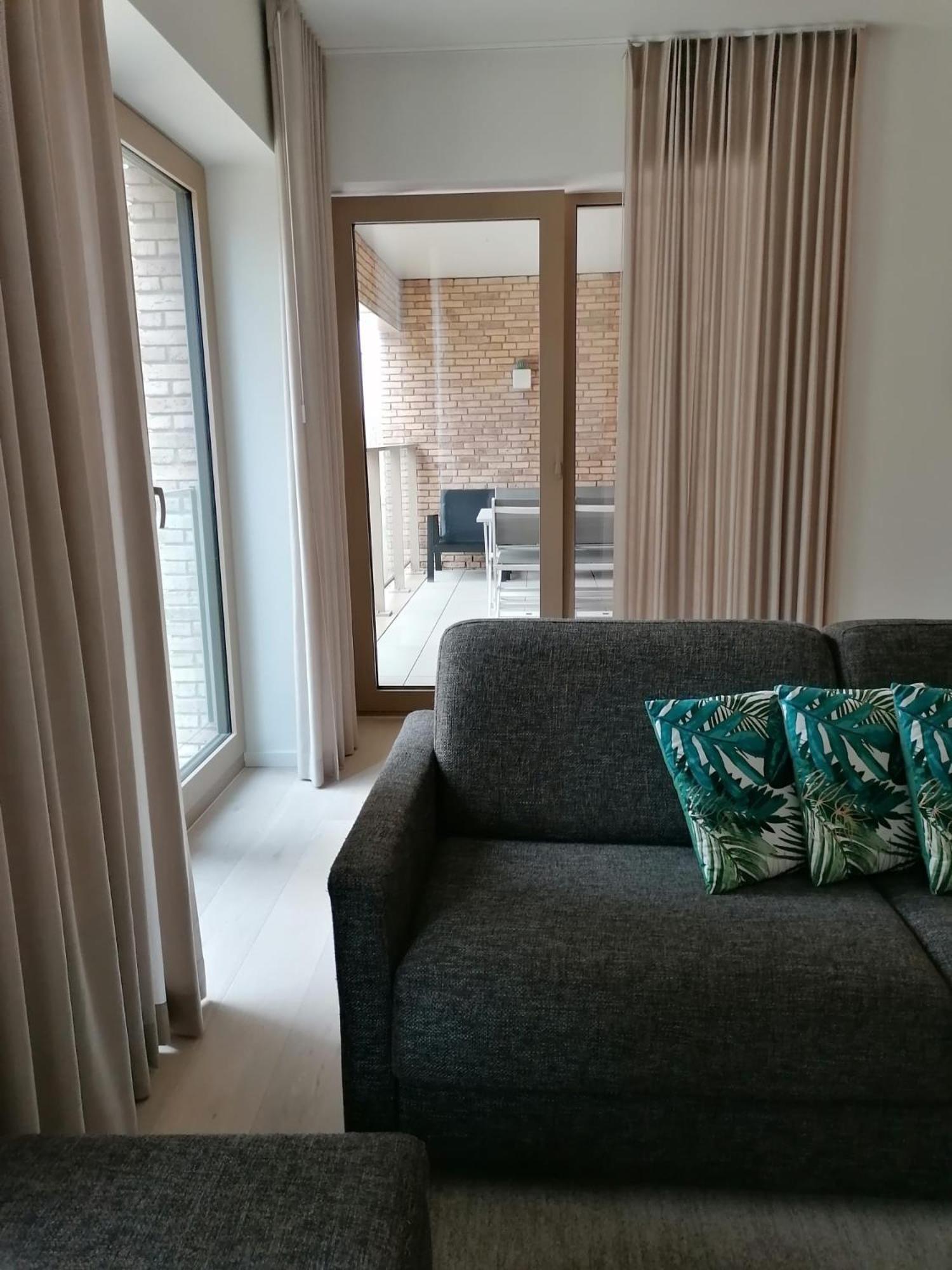 Bartine - Modern And Spacious Flat Near The Sea, Free Parking Space オステンド エクステリア 写真